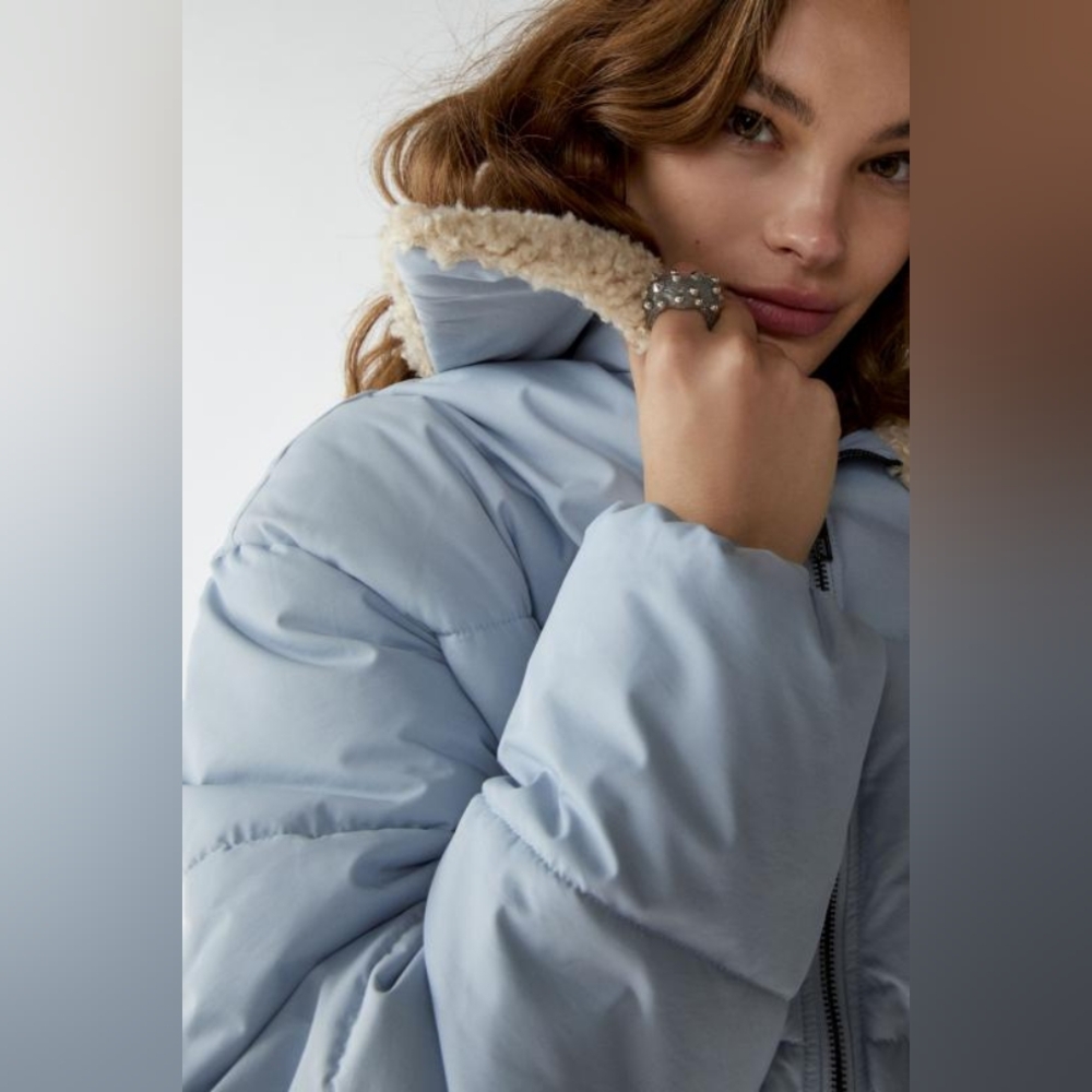 NWOT Urban Outfitters Duckie Faux Shearling Collar Puffer Jacket - Picture 3 of 3